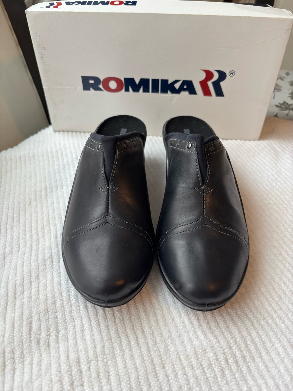 Romika Women Black Leather Slip-On Loafers